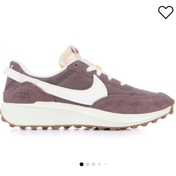 Nike Waffle Debut EUC - Picture 1 of 11